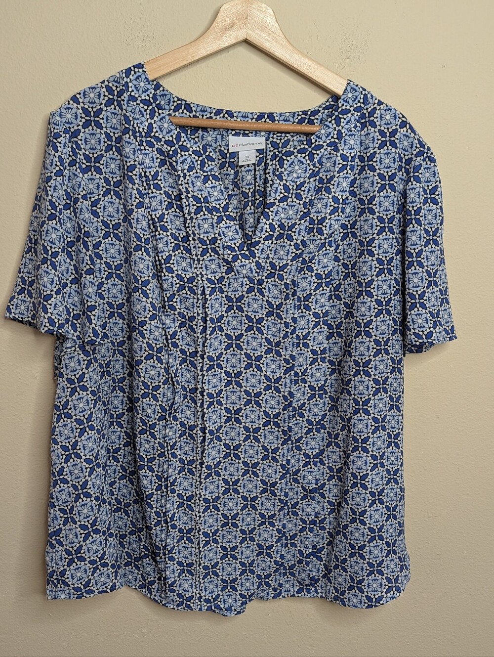 Liz Claiborne Moroccan Tile Print Short Sleeve Top Plus Size 2X